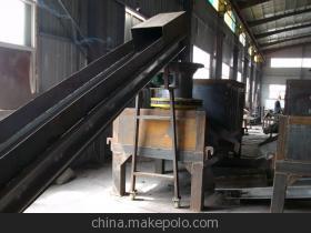 高效秸稈壓塊機(jī) 助力綠色能源，提升農(nóng)業(yè)資源價(jià)值